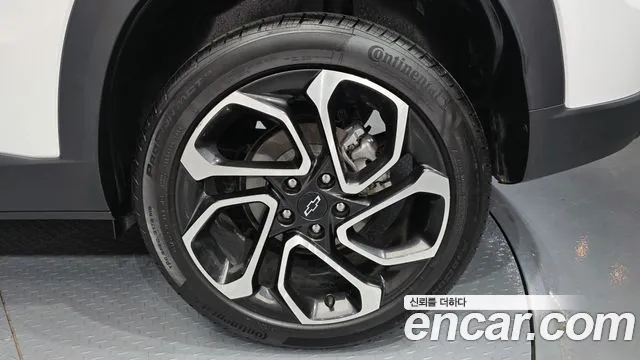 ChevroletGMDaewoo Trax Trax Кроссовер — Фото автомобиля 21