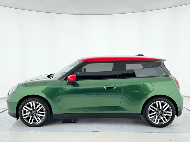 MINI Cooper — Фото автомобиля 7