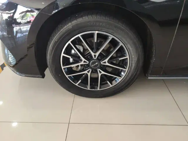 BYD Seal 07 DM-i — Фото автомобиля 22