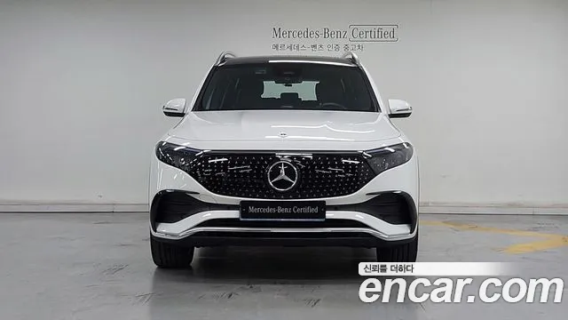 Mercedes-Benz EQB — Фото автомобиля 3