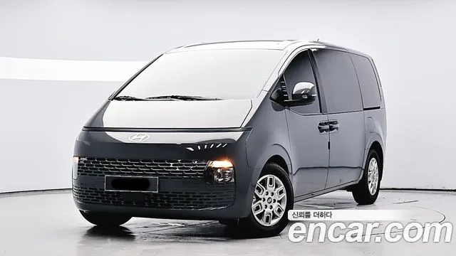 Фотография автомобиля — Hyundai Staria
