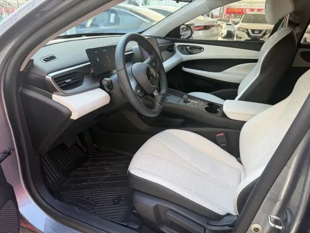 BYD Seal 05 DM-i — Фото автомобиля 3