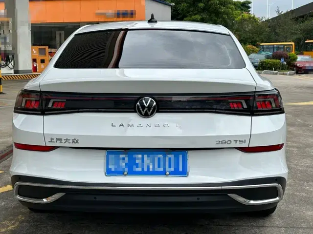 Volkswagen Lamando — Фото автомобиля 2