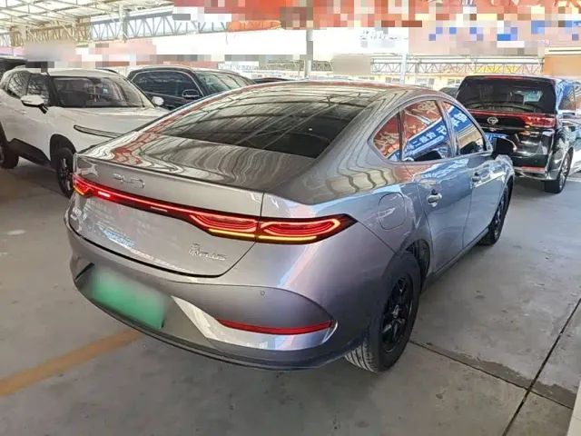 BYD Qin PLUS — Фото автомобиля 6