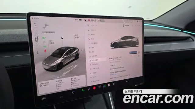 Tesla Model Y — Фото автомобиля 8