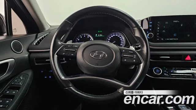 Hyundai Sonata — Фото автомобиля 19