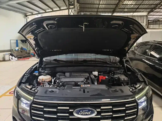 Ford Edge — Фото автомобиля 19