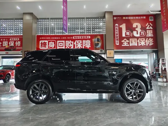 Land Rover Range Rover Sport — Фото автомобиля 23