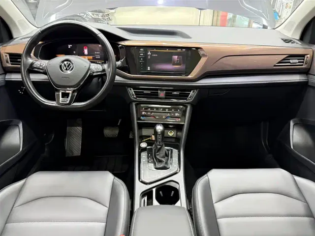 Volkswagen Tharu — Фото автомобиля 20
