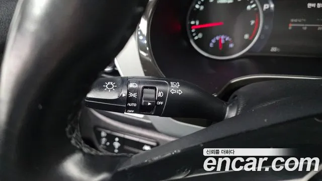 Kia Seltos Seltos Бензин 1.6 турбо 2WD — Фото автомобиля 26