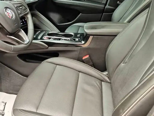 Buick Envision Plus — Фото автомобиля 4