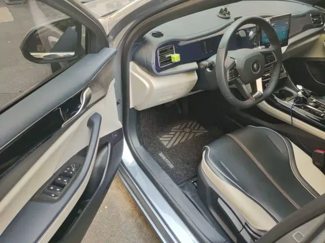 BYD Qin PLUS — Фото автомобиля 12