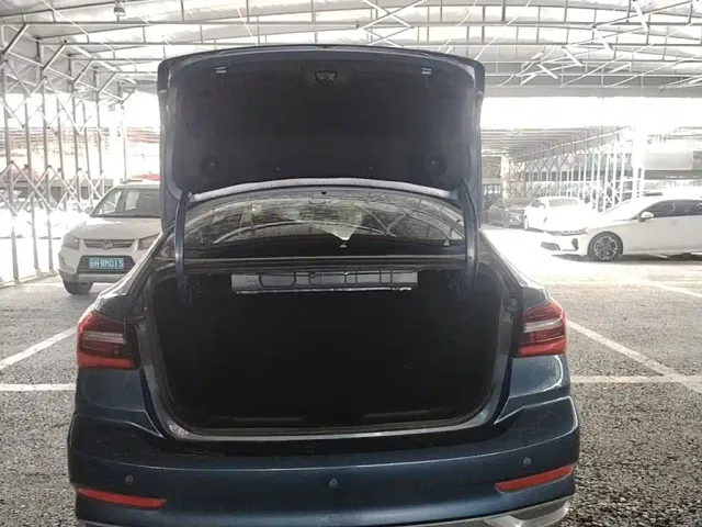 Ford Escort — Фото автомобиля 18
