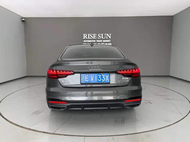 Audi A4L — Фото автомобиля 5