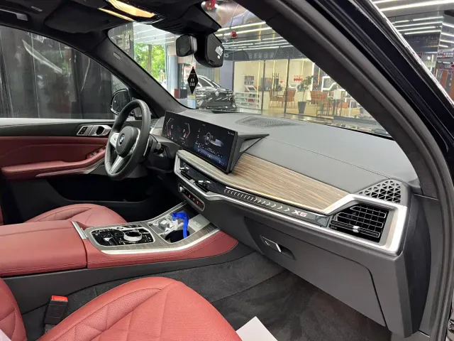 BMW X5 — Фото автомобиля 8