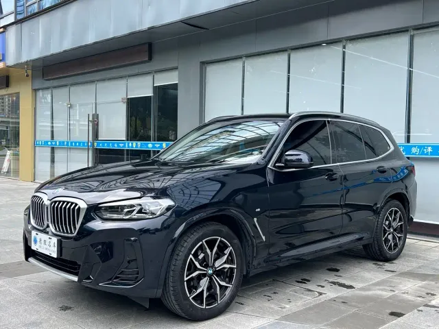 BMW X3 — Фото автомобиля 3