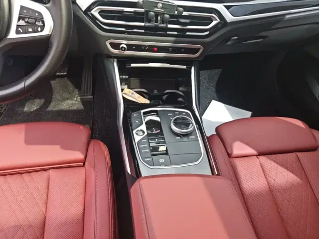 BMW i3 — Фото автомобиля 13