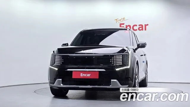 Kia EV9 — Фото автомобиля 3