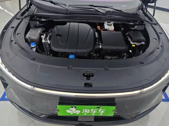 Changan Qiyuan A07 — Фото автомобиля 10