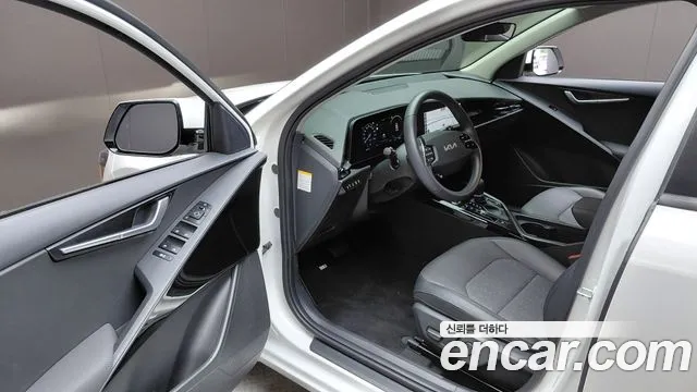 Kia Niro The All New Niro Prestige — Фото автомобиля 10