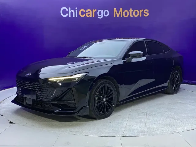 Фотография автомобиля — Changan UNI-V