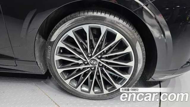 Hyundai Grandeur — Фото автомобиля 17