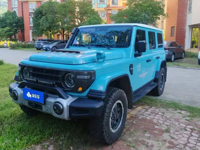 Фотография автомобиля — 212 T01