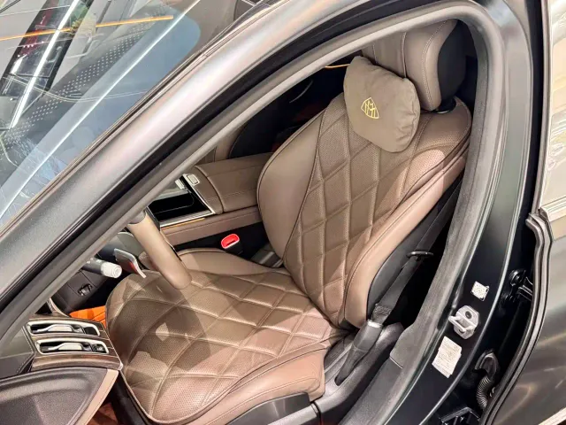 Mercedes-Benz Maybach S-Class — Фото автомобиля 19