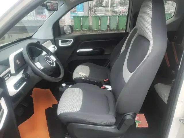 Wuling Hongguang Mini EV — Фото автомобиля 14