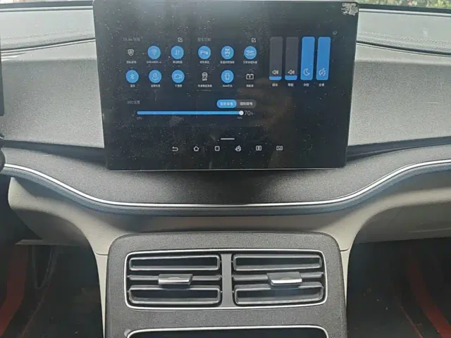 BYD Qin PLUS — Фото автомобиля 12