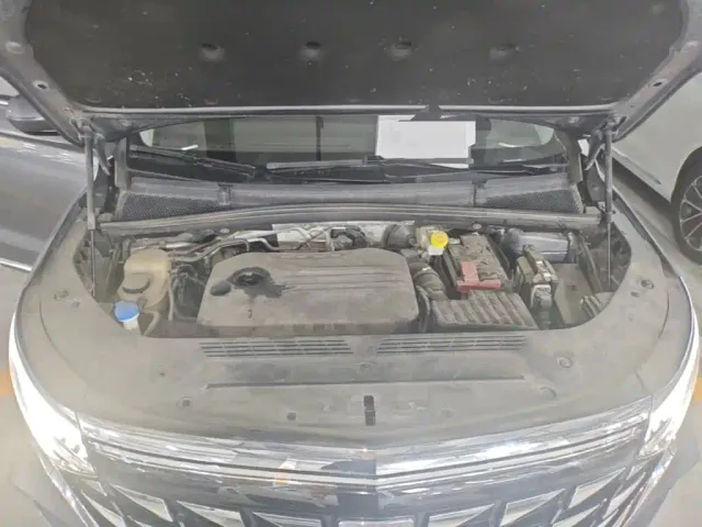 Roewe iMAX8 — Фото автомобиля 19