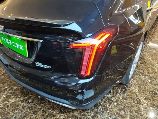 Cadillac CT5 — Фото автомобиля 7