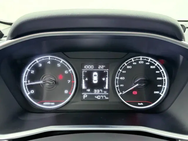 Geely Binyue — Фото автомобиля 5