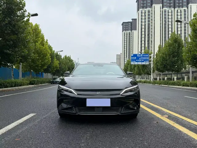 BYD Han — Фото автомобиля 2
