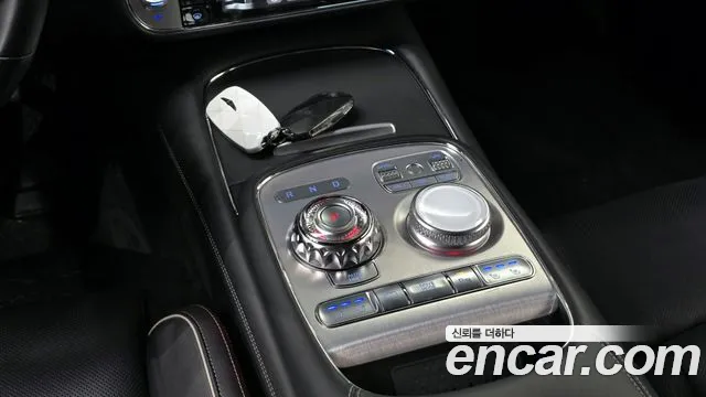 Genesis G90 Бензин 3.5 Turbo 2WD — Фото автомобиля 18