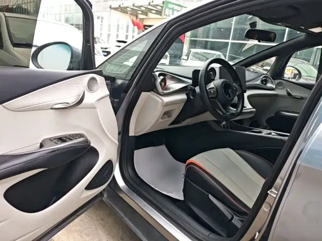 BYD Dolphin — Фото автомобиля 15