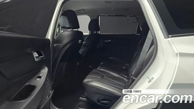 Hyundai Santafe Новый Santa Fe Дизель 2.2 2WD — Фото автомобиля 6