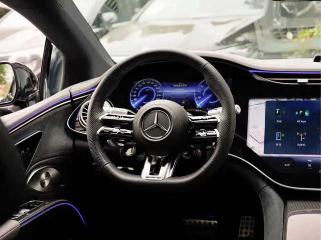 Mercedes-Benz EQS AMG — Фото автомобиля 21