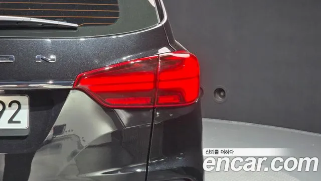 KG_Mobility_Ssangyong Rexton Rexton Arena Дизель 2.2 4WD — Фото автомобиля 23