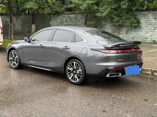 Changan Eado — Фото автомобиля 3