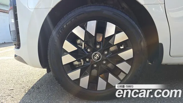 Hyundai Staria — Фото автомобиля 5