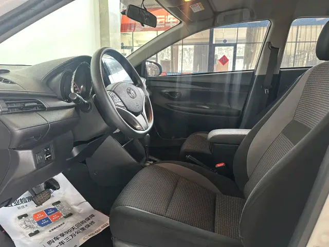 Toyota Vios — Фото автомобиля 7