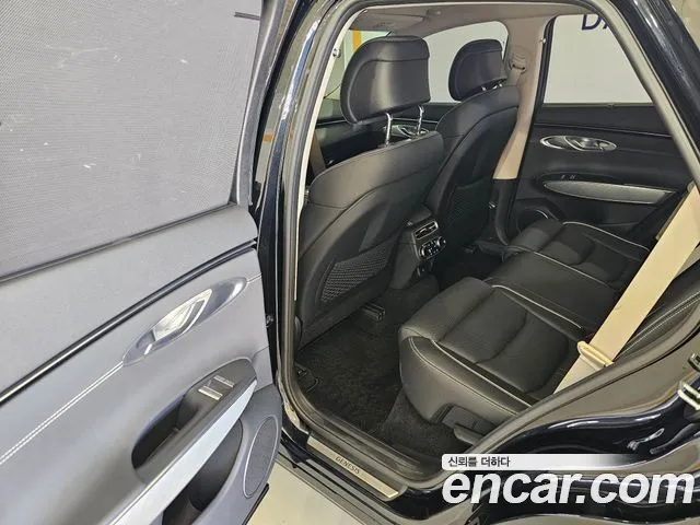 Genesis GV70 Electrified — Фото автомобиля 8