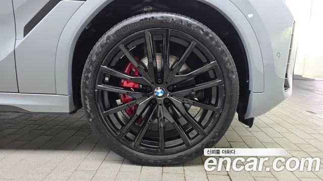 BMW X6 — Фото автомобиля 19