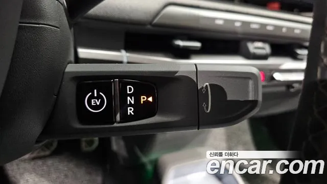 Kia EV3 — Фото автомобиля 12