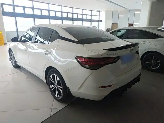 Nissan Sylphy — Фото автомобиля 4
