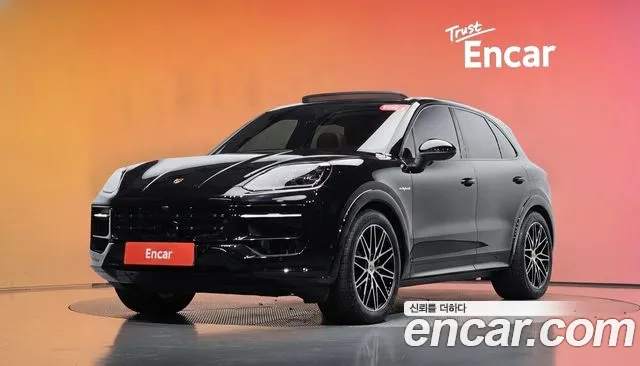 Фотография автомобиля — Porsche Cayenne PO536