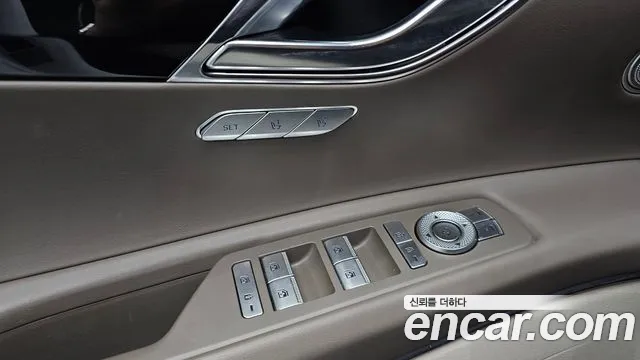 Genesis GV80 — Фото автомобиля 27