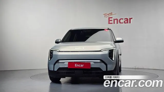 Kia EV3 — Фото автомобиля 3