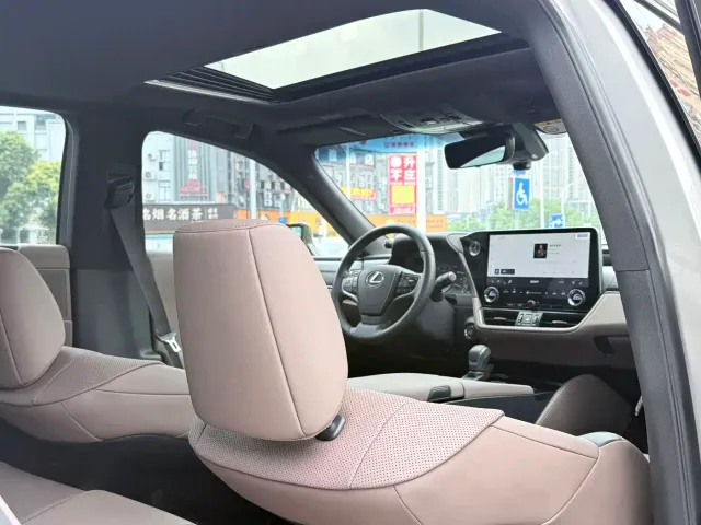 Lexus Lexus ES 2025 200 Ultimate Edition — Фото автомобиля 19